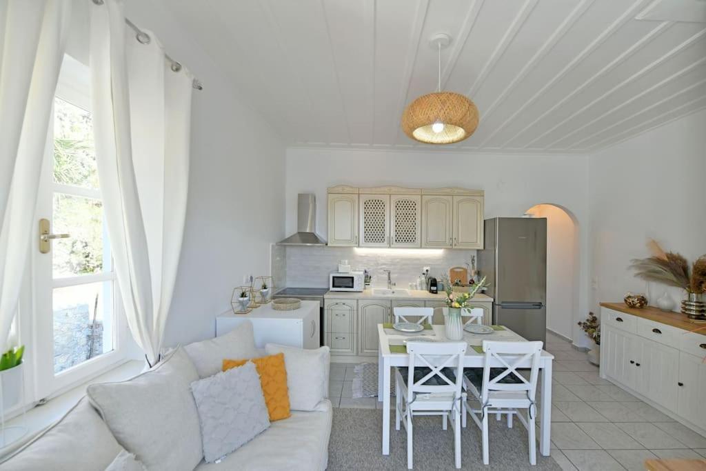 Olivo II Luxury Apartment Hydra  Exteriér fotografie
